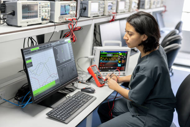 Best Electrical Outlet Repair  in Farngton Hills, MI
